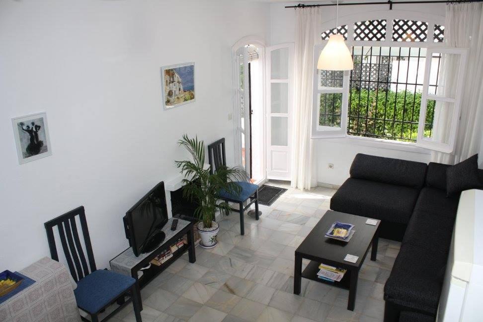 Casa Lesley Anne Appartamento Nerja Esterno foto