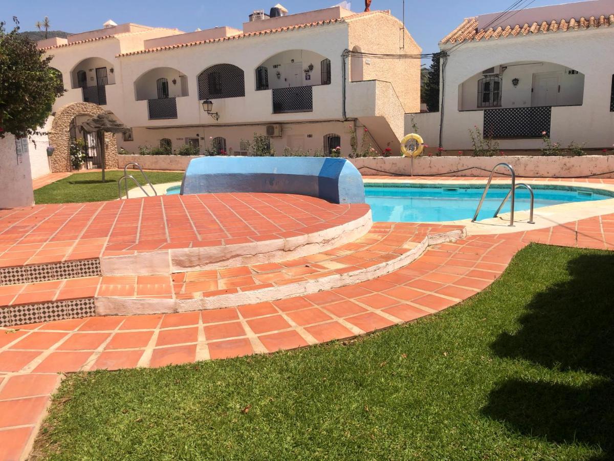 Casa Lesley Anne Appartamento Nerja Esterno foto