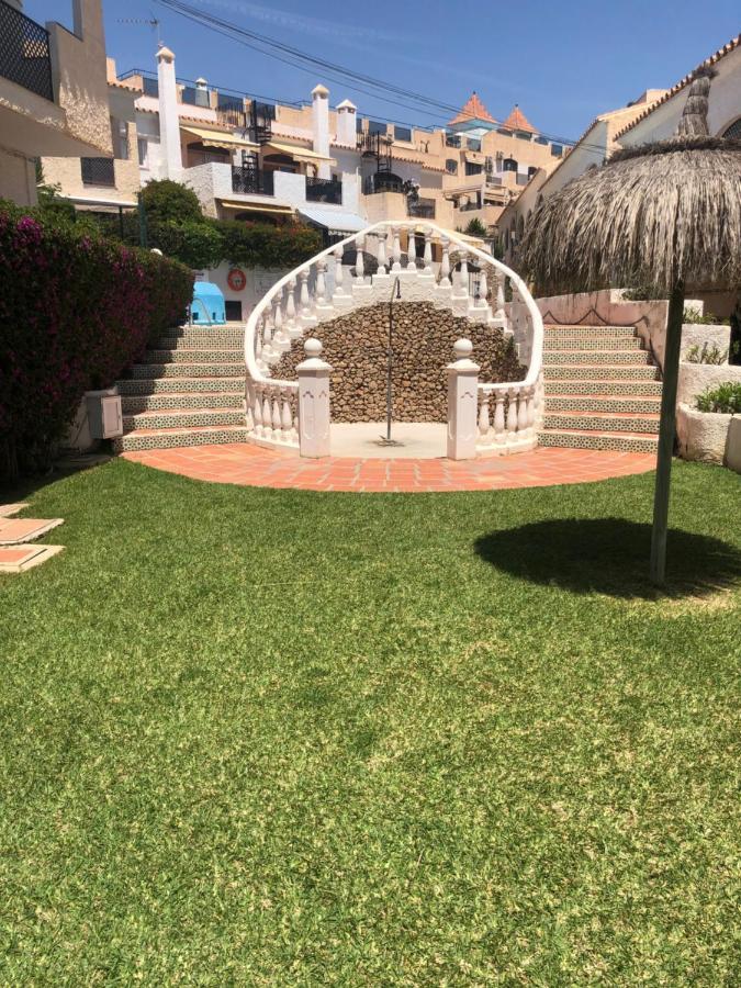 Casa Lesley Anne Appartamento Nerja Esterno foto