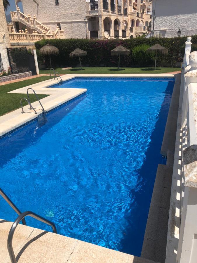 Casa Lesley Anne Appartamento Nerja Esterno foto